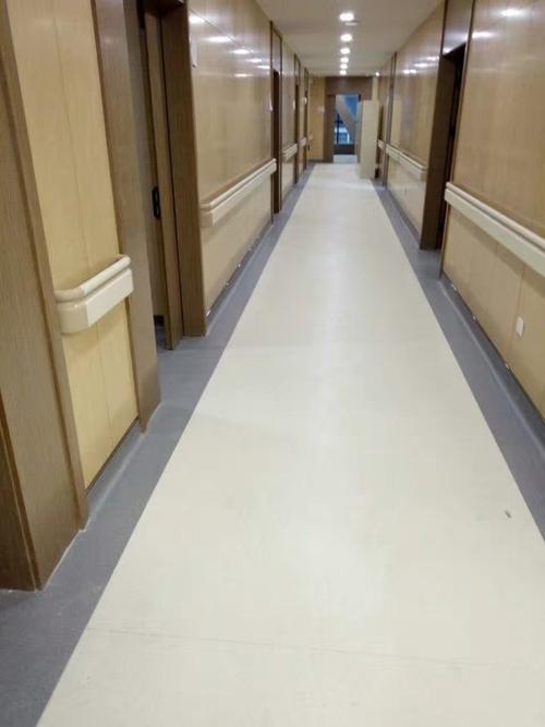pvc塑胶地板运动地板橡胶地板幼儿园医院工厂车间地板施工