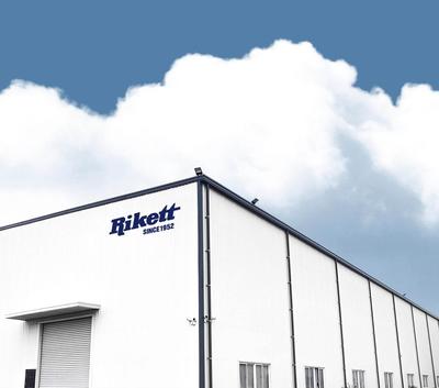 品牌榜单见实力:Rikett丽杰地板以技术革新优势引领塑胶地板新高度